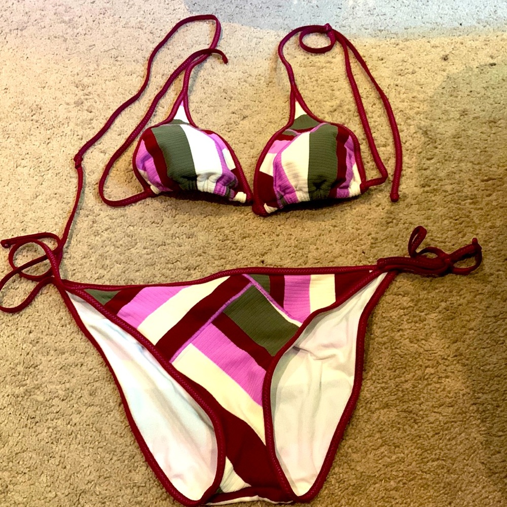 Super Cute String Bikini!!! 🤩